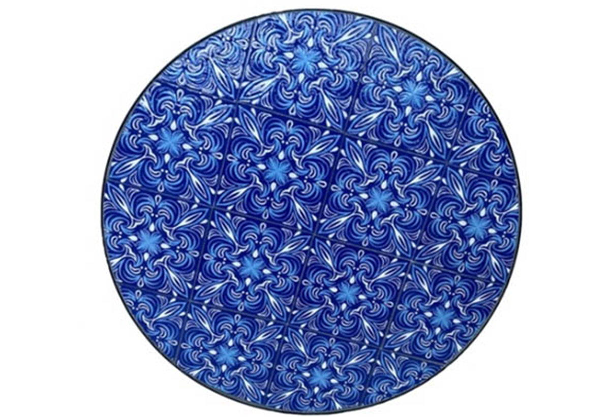 Απεικονίζεται η πολυθρόνα.